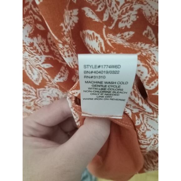 Fortune + Ivy Stitch Fix  Button Detail Mixed Material Top Size Small - Picture 8 of 8